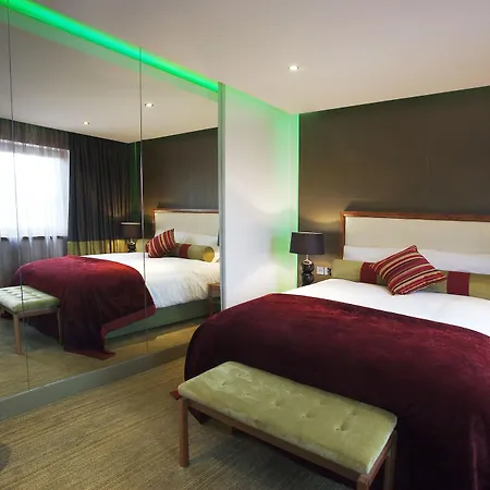 Hotell Rochestown Park & Leisure Centre 4*