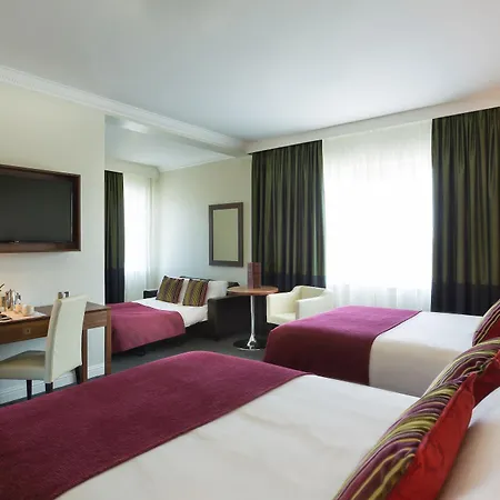 Hotell Rochestown Park & Leisure Centre